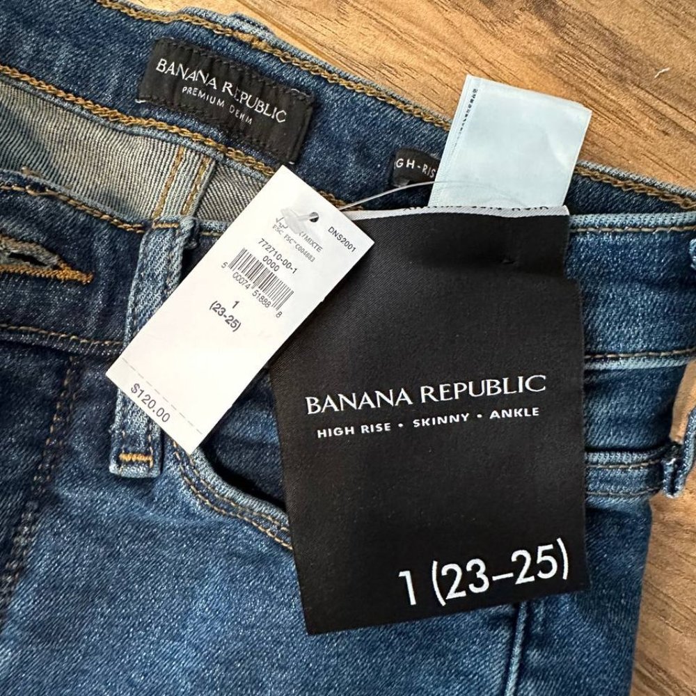 Banana Republic High Rise Skinny Ankle Jeans